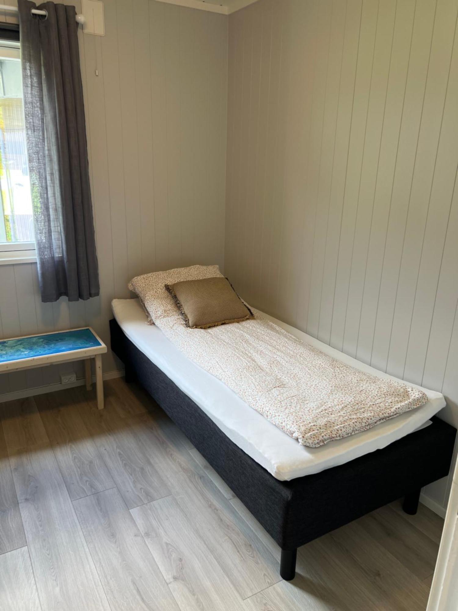 Tunold Gard - Olahuset Feriehus Oppstryn