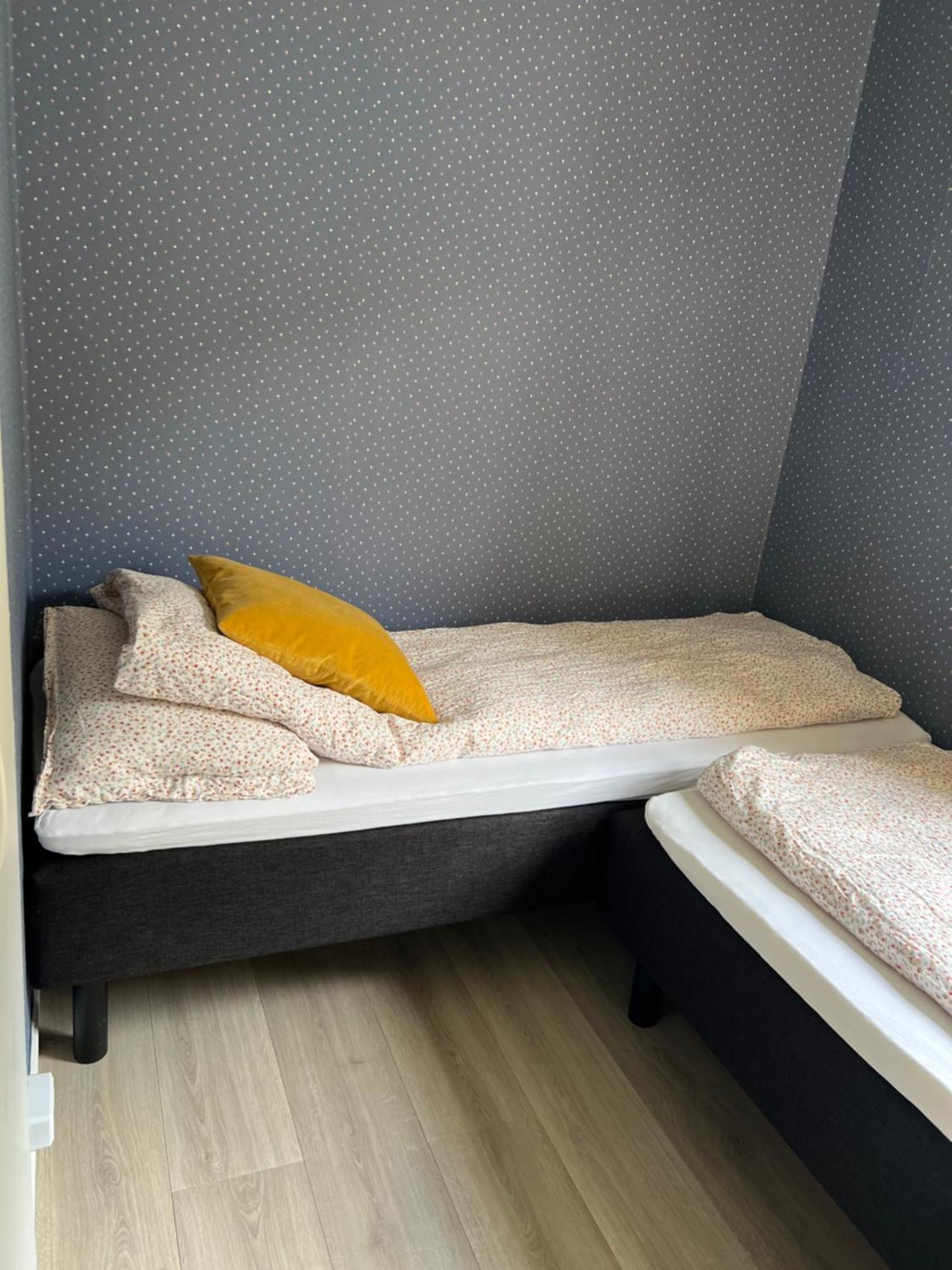 Tunold Gard - Olahuset Feriehus Oppstryn